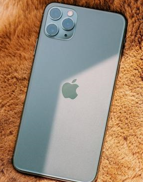 咸安苹果维修点分享iPhone 11 Pro Max电池发烫特殊问题 